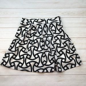 Francesca’s Annabella size small pattern skirt